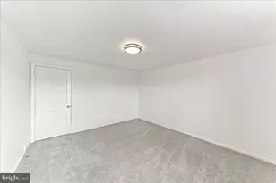 1976 Carter Rd, Folcroft, PA 19032 - Photo 17