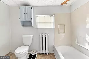 219 Irving St, Marcus Hook, PA 19061 - Photo 13