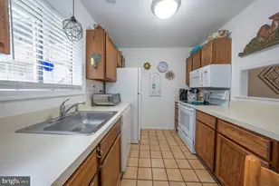 1102 Pritchard Pl, Newtown Square, PA 19073 - Photo 7