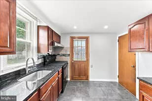 321 Jansen Ave, Essington, PA 19029 - Photo 13