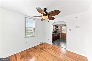 321 Jansen Ave, Essington, PA 19029 - Photo 9