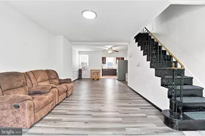 7102 Stockley Road, Upper Darby, PA 19082 - Photo 3