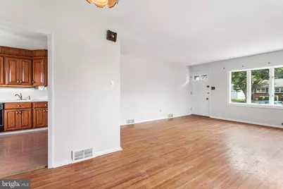 132 Edgewood Lane, Brookhaven, PA 19015 - Photo 7