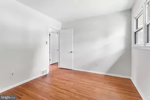 132 Edgewood Ln, Brookhaven, PA 19015 - Photo 11