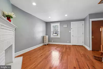 7046 Clover Lane, Upper Darby, PA 19082 - Photo 3