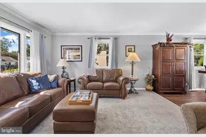 260 N Central Boulevard, Broomall, PA 19008 - Photo 5