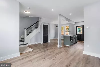 9 Maple Street, Marcus Hook, PA 19061 - Photo 3
