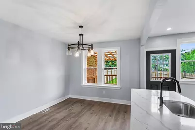 9 Maple Street, Marcus Hook, PA 19061 - Photo 5