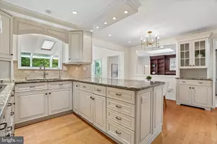 637 Heather Ln, Bryn Mawr, PA 19010 - Photo 11