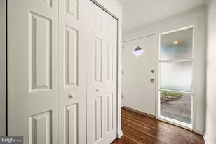 2112 Valleyview Dr, Folcroft, PA 19032 - Photo 3