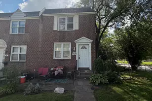 2 Ashbourne Rd, Darby, PA 19023 - Photo 1