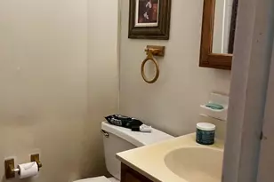 1426 Bywood Ave, Upper Darby, PA 19082 - Photo 11