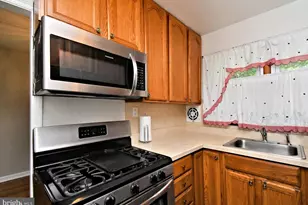3619 Deepwater Ln, Brookhaven, PA 19015 - Photo 11