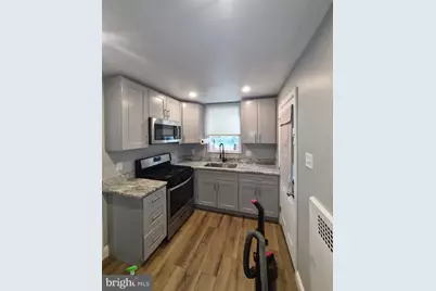 4118 Berry Avenue, Drexel Hill, PA 19026 - Photo 5