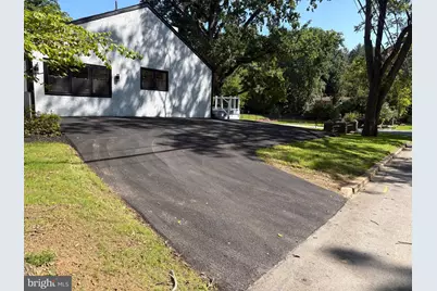 501 Flora Circle, Springfield, PA 19064 - Photo 3