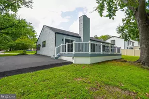 501 Flora Cir, Springfield, PA 19064 - Photo 7