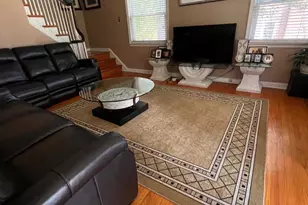 920 E 20th St, Chester, PA 19013 - Photo 3