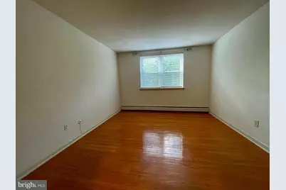 3209 W Chester Pike #D4, Newtown Square, PA 19073 - Photo 3