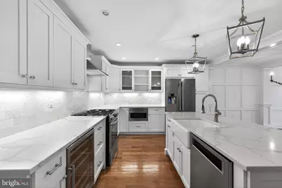200 W Wayne Avenue #1, Wayne, PA 19087 - Photo 3