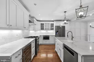 200 W Wayne Ave, Wayne, PA 19087 - Photo 3