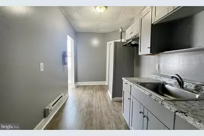 27 E 7th Street, Chester, PA 19013 - Photo 5