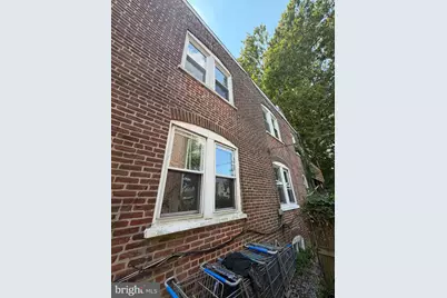 936 Simpson, Crum Lynne, PA 19022 - Photo 3