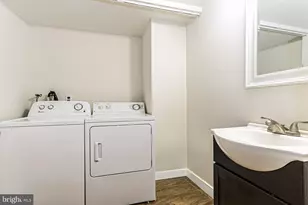 5200 Hilltop Dr, Brookhaven, PA 19015 - Photo 11