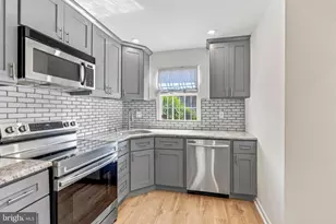 1512 Roosevelt Dr, Sharon Hill, PA 19079 - Photo 9