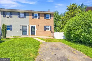 1512 Roosevelt Dr, Sharon Hill, PA 19079 - Photo 1