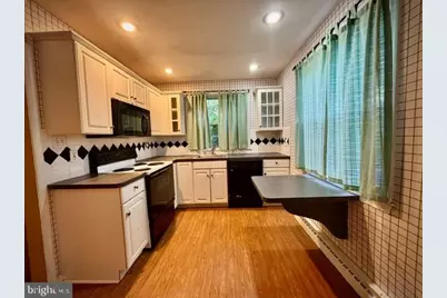 924 Madison Avenue, Prospect Park, PA 19076 - Photo 3