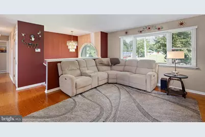 677 Meetinghouse Road, Upper Chichester, PA 19061 - Photo 3