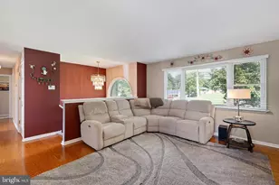 677 Meetinghouse Rd, Upper Chichester, PA 19061 - Photo 3