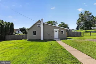 4012 Greenwood Ave, Upper Chichester, PA 19061 - Photo 1