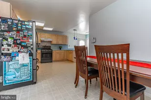 1033 Galbreath Ave, Upper Chichester, PA 19061 - Photo 13