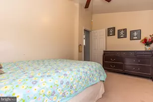 1033 Galbreath Ave, Upper Chichester, PA 19061 - Photo 31