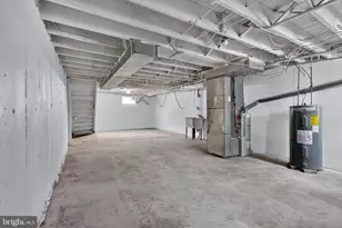 153 W 21st St, Chester, PA 19013 - Photo 33