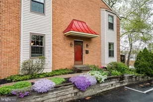 255 Lowrys Ln, Bryn Mawr, PA 19010 - Photo 11