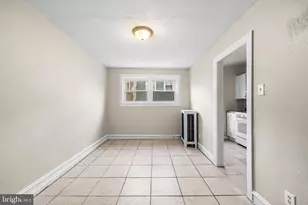7134 Radbourne Rd, Upper Darby, PA 19082 - Photo 9