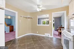 408 Foster Dr, Springfield, PA 19064 - Photo 13