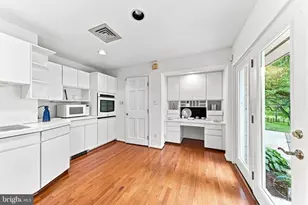 387 Ring Rd, Chadds Ford, PA 19317 - Photo 9