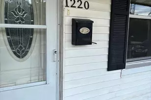 1220 W 9th St, Chester, PA 19013 - Photo 1