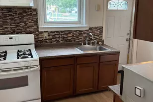 1220 W 9th St, Chester, PA 19013 - Photo 9