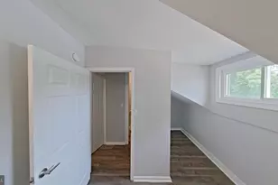 610 E 9th St, Chester, PA 19013 - Photo 7