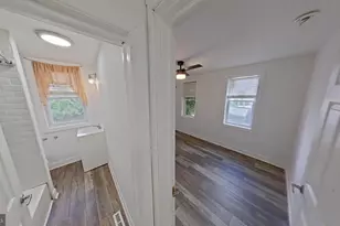 610 E 9th St, Chester, PA 19013 - Photo 7