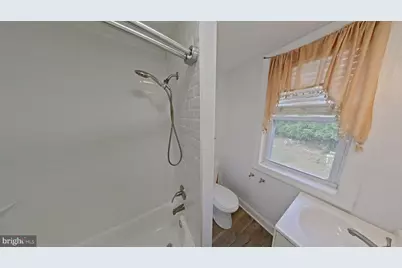 610 E 9th Street #1, Chester, PA 19013 - Photo 3