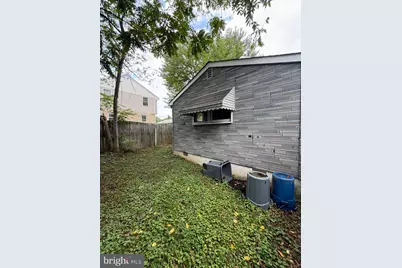 20 Pennsylvania Avenue, Prospect Park, PA 19076 - Photo 11