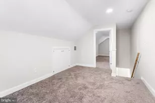 37 Bishop Hollow Rd, Newtown Square, PA 19073 - Photo 19
