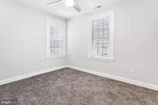 37 Bishop Hollow Rd, Newtown Square, PA 19073 - Photo 17