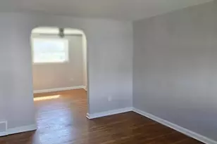 24 Windsor Ln, Clifton Heights, PA 19018 - Photo 3