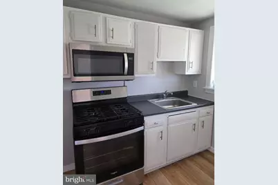 24 Windsor Lane, Clifton Heights, PA 19018 - Photo 5